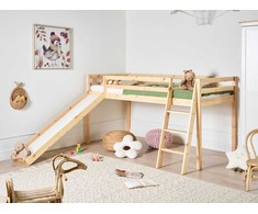Beliani Dviaukštė lova iš pušies medienos STAPLE 90 x 200 cm su čiuožykla, šviesiai ruda