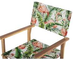 Beliani Lumarko rinkinys 2 sodo kėdės Acacia aišku, medienos su balta / modelis CINE flamingos!