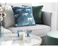 Beliani rinkinys iš 2 Velour dekoratyvinių pagalvių tigrų 45 x 45 cm mėlyna Bluebell