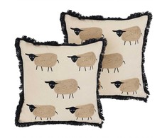 Beliani Rinkinys 2 dekoratyvinės pagalvės BANNU Boucle 45 x 45 cm Kremas