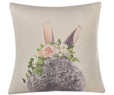 Beliani 2 dekoratyvinių pagalvių rinkinys 45 x 45 cm smėlio spalvos pilka FATSIA