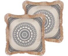 Beliani Rinkinys 2 dekoratyvinės pagalvės AGRIMONY 45 x 45 cm Juodas Rytų raštas