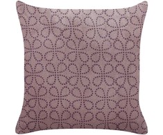Beliani Lumarko Veliūrinė dekoratyvinė pagalvė su geometriniu raštu 45 x 45 cm rožinė LARKSPUR!