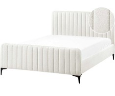 Beliani Lova Boucle LUNAN 140 x 200 cm, balta
