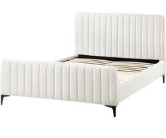 Beliani Lova Boucle LUNAN 140 x 200 cm, balta