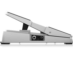 Behringer FC600 V2