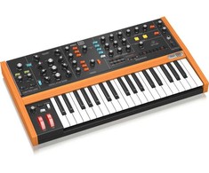 Behringer POLY D - Analoginis sintezatorius