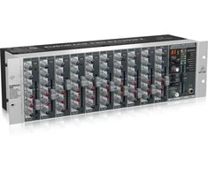 Behringer Maišytuvas rackowy RX1202FX V2