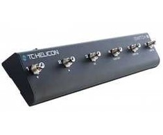 TC Helicon Switch-6 – vokalo / gitaros procesoriui skirtas kojinis valdiklis