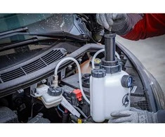 Bgs Technic Stabdžių ir sankabos oro išleidimo sistemos rinkinys | 2,5 l (71049)