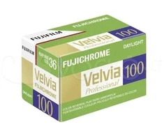 Fujifilm Spalvota pozityvinė fotojuosta VELVIA RVP 100/135/36
