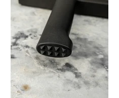 Satake Cutlery Mfg Japoniška Maisto kapoklė Satake Saku su muštuku 18cm