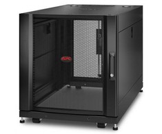 APC NETSHELTER SX 12U SERVER RACK ENCLOSURE 600MM X 1070MM W/ SIDES Juodas