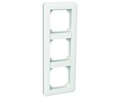 SCHNEIDER ELECTRIC EXXACT 3-G FRAME W BRIDGE Q-BA