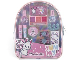 MARTINELIA Yummy rinkinys Kuprinė, 2 nagų lakai, 2 lūpų balzamai, 2 plaukų segtukai, 1 skirtukas pedikiūrui, 1 nagų dildė, 1 lūpų blizgių paletė, lipdukai,