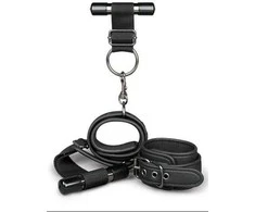 EasyToys Adjustable Over the Door Wrist Restraint System, Juodas