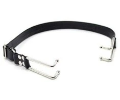 Toyz4Lovers Metalinis burnos sklaidytuvas ant dirželių