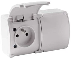 Dvigubas paviršius montuojamas lizdas su įžeminimu, su atvartu VIPLAST KOALA Baltas IP44 162-01