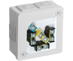 Ant paviršiaus montuojama dėžutė su gnybtais, 6 įvadai VIPLAST VP-22 Baltas IP55 86x86x40mm 022-51