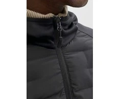 Tarpsezonis Jack &amp;amp; Jones
