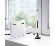 Qoltec Antena 4G LTE su podstawą magnetyczną| 5dBi | dookólna | wewnętrzna | 600-2700 MHz | SMA | 3m