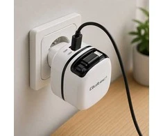 Qoltec Įkroviklis jungiama į tinklą GaN Super Fast 65W | USB-C PD PPS | 5-20V | 3-3.25A | Nešiojamas kompiuteris | MacBook | Išmanusis telefonas | wysuwany kabelis