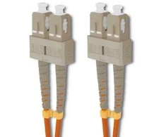 Qoltec SC/UPC šviesolaidinis pataisymo laidas - SC/UPC | Daugiarežimas | 50/125 | OM2 | Dvipusis | 5 m