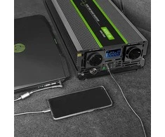 Qoltec Monolith įtampos keitiklis | 3000W | 6000W | 24V į 230V | gryna sinusinė banga | LCD