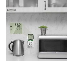 QOLTEC 50627 Galios matuoklis PM0627 su istorija / 3680W / 16A / LCD