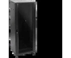 19" 42U 600x600 duomenų perdavimo spinta, stiklinės priekinės durys, tvirtos plieninės galinės durys, spyna, 4 laikančiosios sijos, 4 reguliuojamo aukščio kojelės, savarankiškam surinkimui, juoda Q-LANTEC
