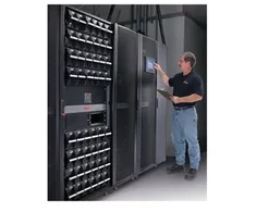APC suplanuoto montavimo paslauga 5x8, skirta Symmetra PX 96 kW UPS su PDU/XR