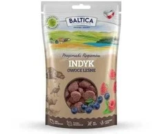 BALTICA Przysmaki regionów Turkey with forest fruits – skanėstas šuniui – 100g