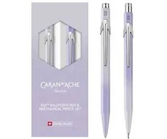 Caran D'ache Caran d`Arche rinkinys, sudarytas iš 849 tušinukų ir 844 „Blooming Lavender“ pieštukų, alyvinės pilkos spalvos, dėkle.