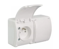 Elektro-Plast Dvivietis lizdas 2 x 2P + Z IP44 balta su baltu atvartu (61.380)