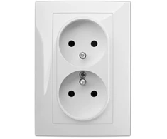 Elektro Plast Nasielsk 3835-00 Vestra Lizdas dvigubas 2x2P+Z monolitas su rėmu įleidžiamas į žemę IP20 balta 3835-00