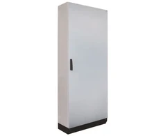 Eti Polam 001325103 Tuščias metalinis atskirai pastatomas korpusas IP65 I klasė RAL7035 (800x1850x300) su 100 mm cokoliu HXS300 3-12 PH1 001325103
