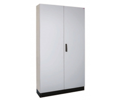 Eti Polam 001325104 Tuščias metalinis atskirai pastatomas korpusas IP55 I klasė RAL7035 (1050x1850x300) su 100 mm cokoliu HXS300 4-12 PH1 001325104