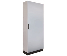 Eti Polam 001325503 Atskirai pastatomas metalinis korpusas su montavimo plokšte IP65 I klasė RAL7035 (800x1850x300) su 100mm cokoliu HXS300 3-12 PH1V1 001325503
