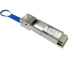 „MikroTik“ QSFP28 į SFP28 keitiklis XQ+CM0000-XS+ (SFP/SFP+/SFP28 | QSFP28 į SFP28 | 25000 Mbit/s | Nuo -20 iki 85)
