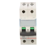 „Legrand“ grandinės pertraukiklis 2P D 20A 6 kA AC S302 TX3 (403739)