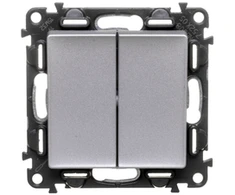 Legrand Žvakidės jungtis 10AX IP20 aliuminio VALENA LIFE (752305)