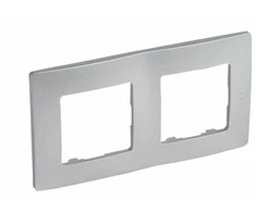 Legrand Niloe Selection Dukart frame aliuminio 762012