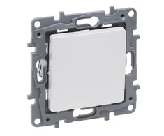 Legrand Niloe Selection Crosslink 10AX perlas 762404