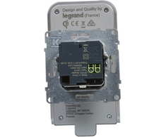 Legrand SUNO Įkroviklis indukcinė + USB Typ A balta 721134