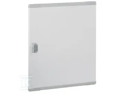 Legrand plokščios durys skirstomiesiems įrenginiams XL3 160 750m metalinis 020274