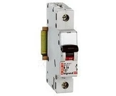 Legrand S301 B63 OFFNMP.6kA TX3
