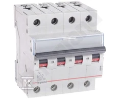 Legrand S304 B32 OFFNMP.6kA TX3