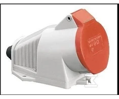 Polam-Nakło GN.16A 3P+Z IP44 NUOLATINĖ IZOLIACIJA 380V