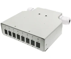 Skaidulinės optikos paskirstymo dėžutė DIN bėgiui 8xSC simplex / 8xLC duplex su ALANTEC priekine plokšte