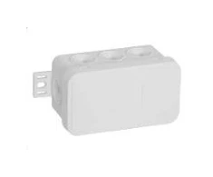 Tuščia ant paviršiaus montuojama dėžutė su 8 įvadais VIPLAST V8 click Baltas IP54 80x45x41mm 038-01